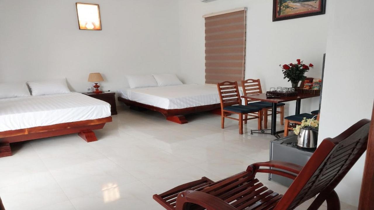 Nha Xanh Homestay 宁平 外观 照片