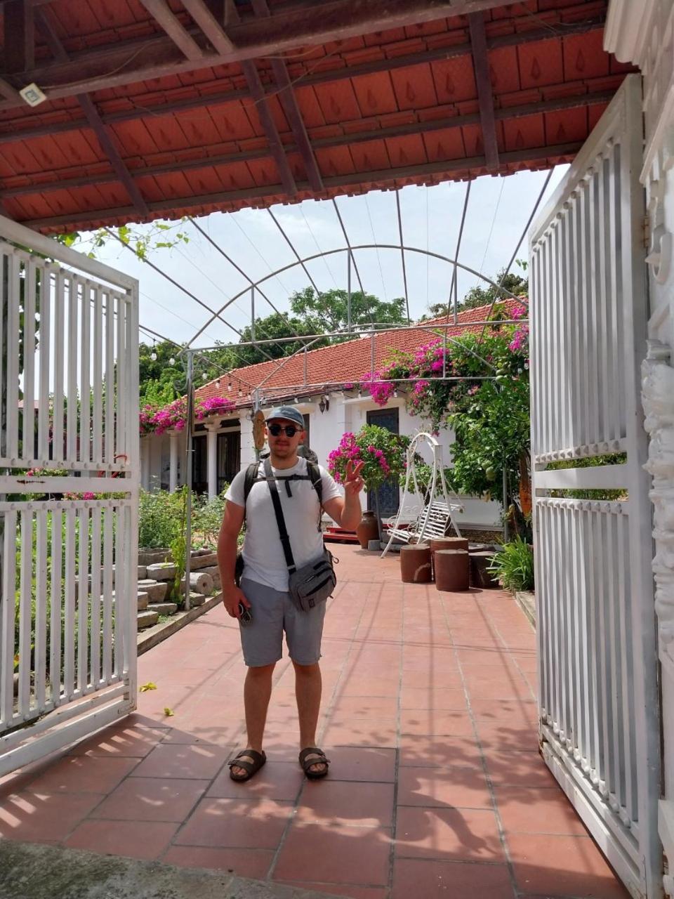 Nha Xanh Homestay 宁平 外观 照片