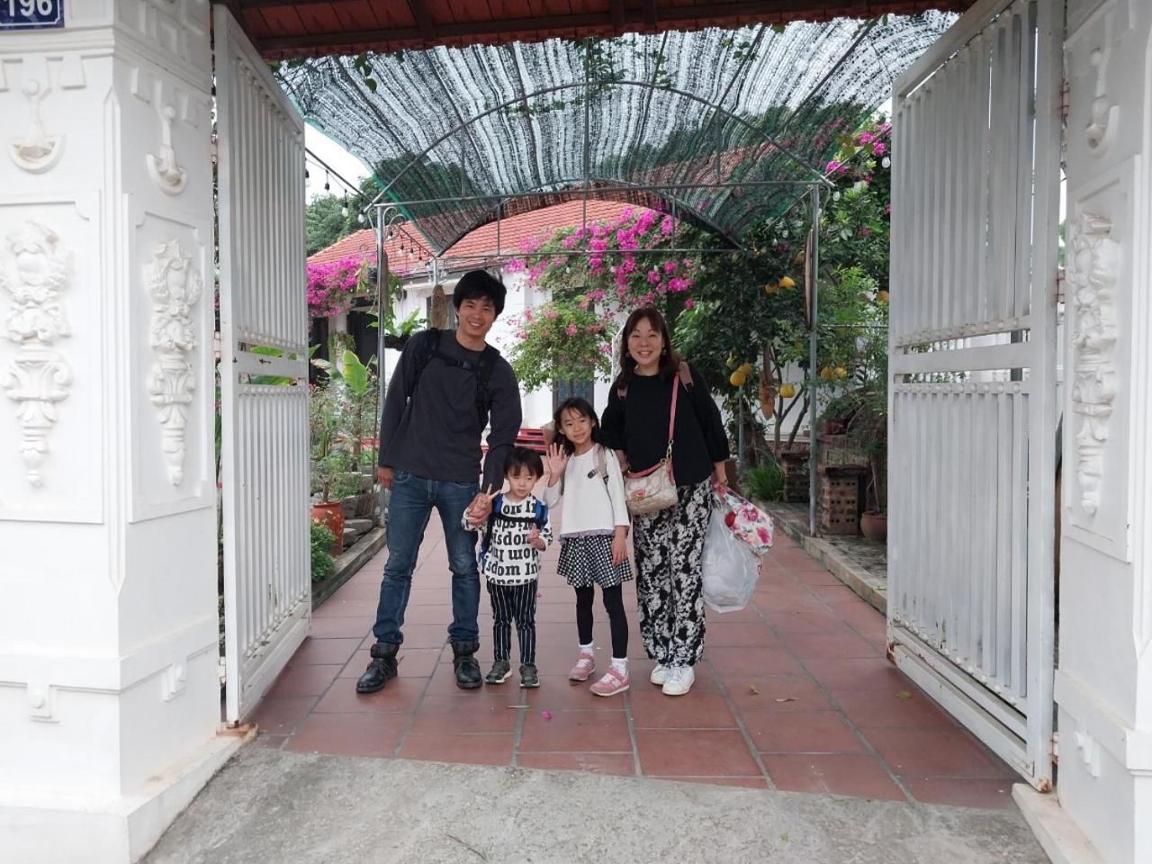 Nha Xanh Homestay 宁平 外观 照片