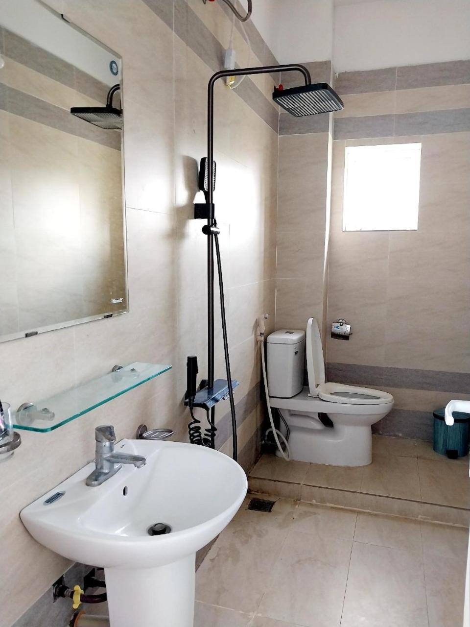 Nha Xanh Homestay 宁平 外观 照片
