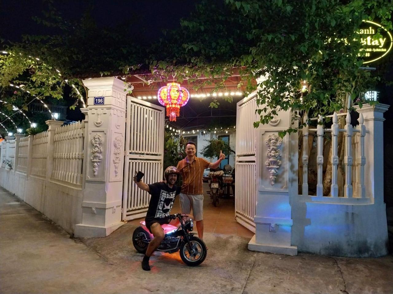 Nha Xanh Homestay 宁平 外观 照片